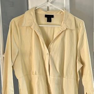 Apostrophe 3/4 sleeve button down yellow shirt